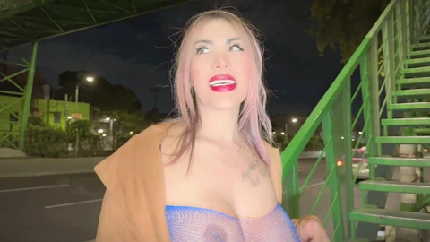 大奶子, 传教士体位