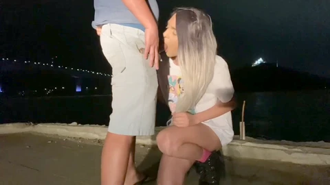 Großer-arsch, draußen